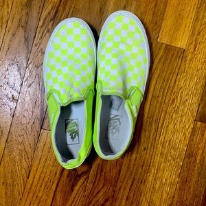 Women’s VANS neon green size 9!
